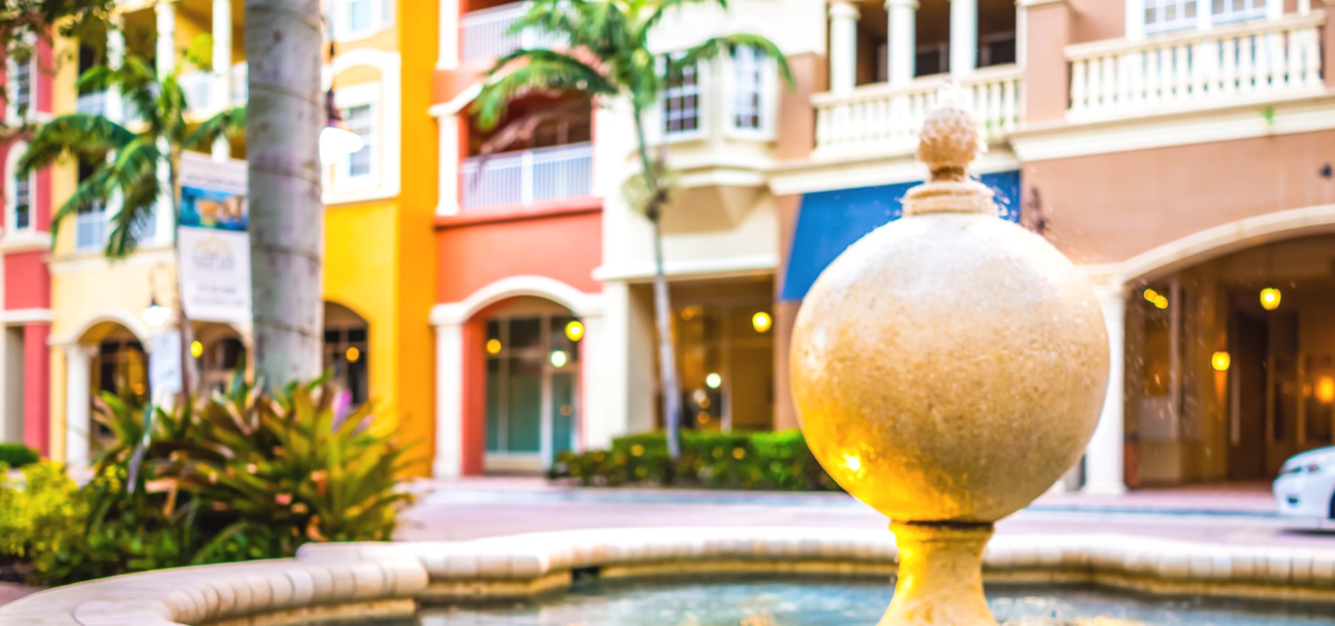 Downtown Naples Florida fountain